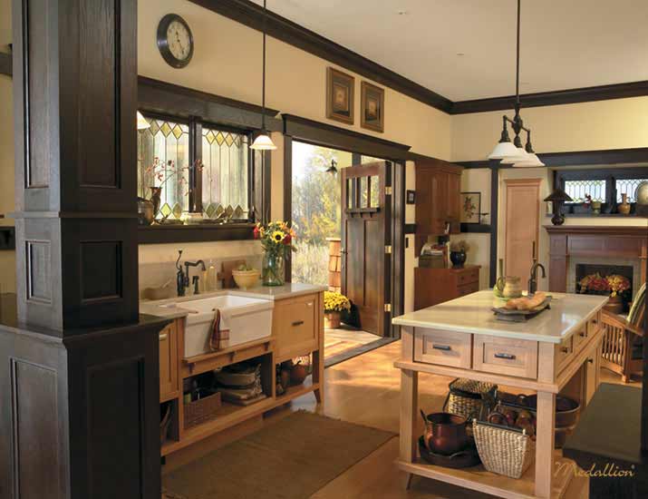 Medallion transitional kitchen